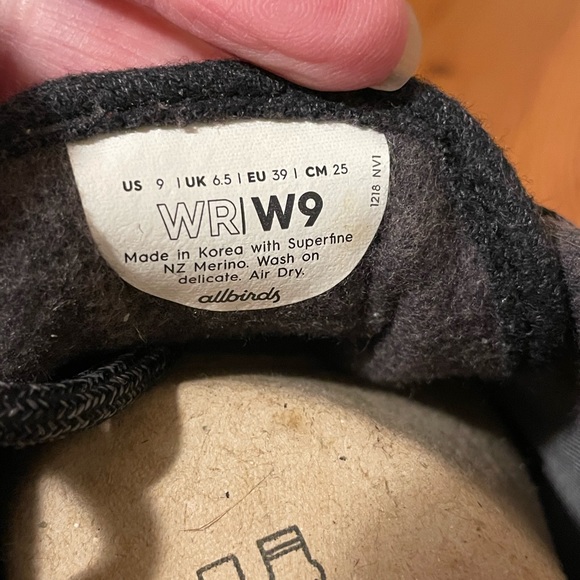 Allbirds Wool Runner, W9 - Picture 4 of 6